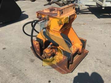 Plate Compactors STANLEY HS 6000 - 580 X 660mm used