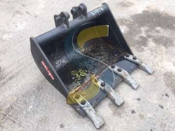 Digging Bucket AUTRE 600mm - Axes 25mm used