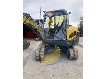 Crawler Excavator WACKER NEUSON 8003 POWERTILT used