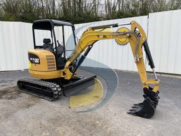 Mini Koparka CATERPILLAR 302.7D CR używane