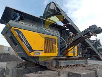 Crusher RUBBLE MASTER RM 90GO! used