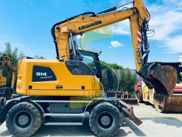 Wheeled Excavator LIEBHERR A 914 COMPACT LITRONIC used