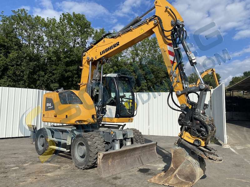 Pelle Sur Pneus Liebherr A914 Compact Litronic D occasion Pelles Sur 