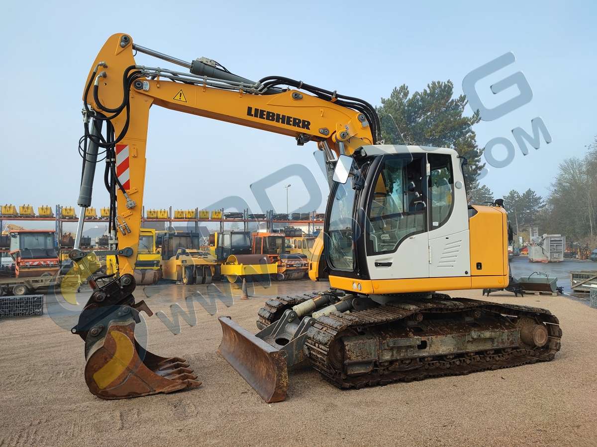 Pelle Sur Chenille Liebherr R 914 Compact Litronic D occasion Pelles 
